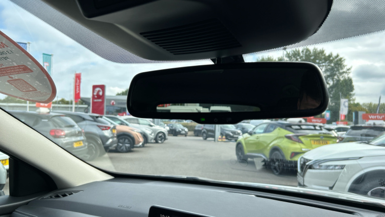 Nissan Qashqai 1.3 DiG-T MH N-Connecta 5dr Petrol Hatchback